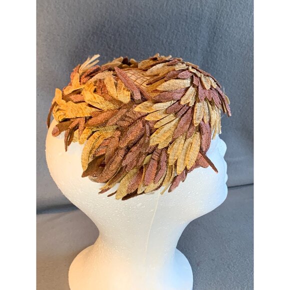 Ladies Tan and Taupe Leaves Hat with Velvet Trim Sz 22 Vintage - Picture 4 of 8